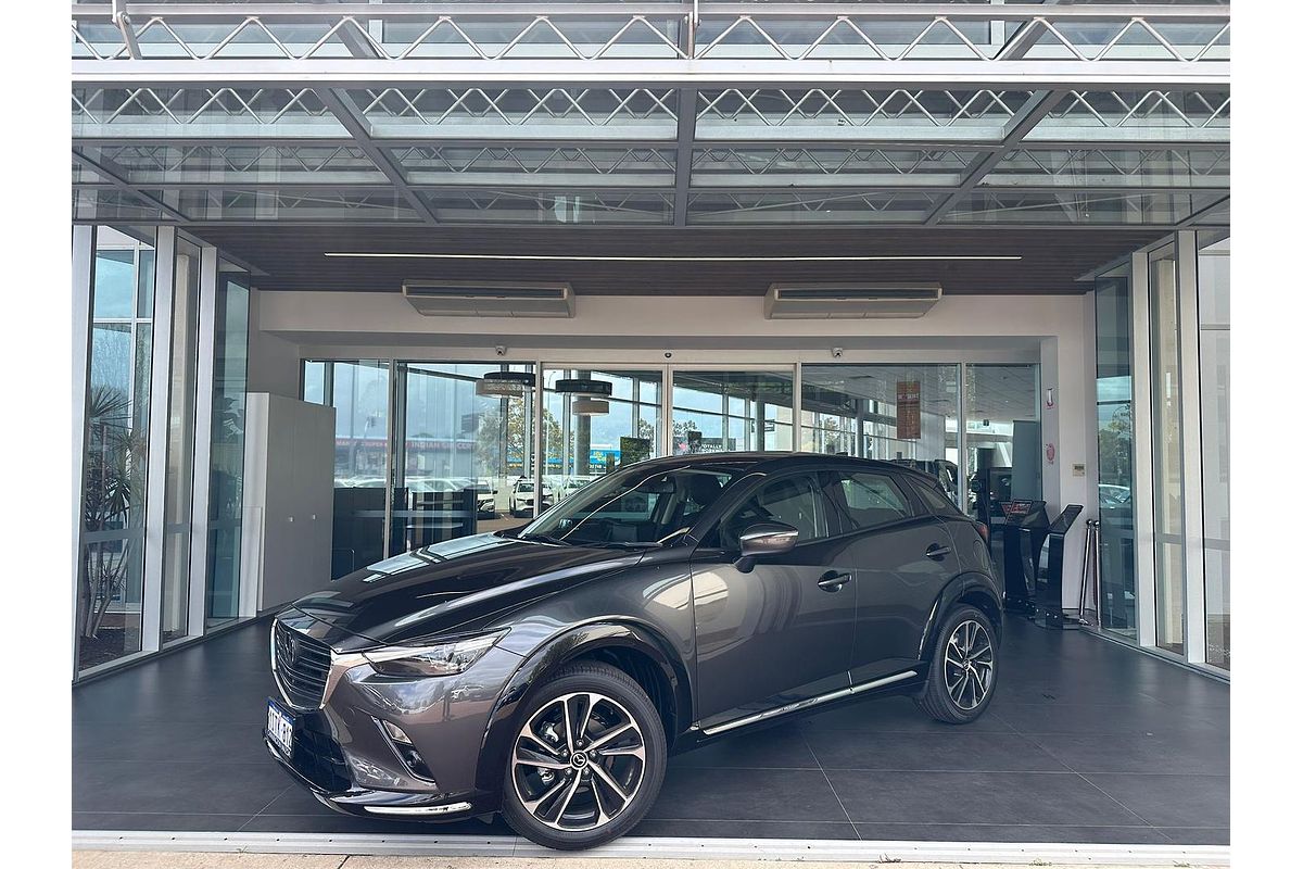 2024 Mazda CX-3 G20 Akari DK