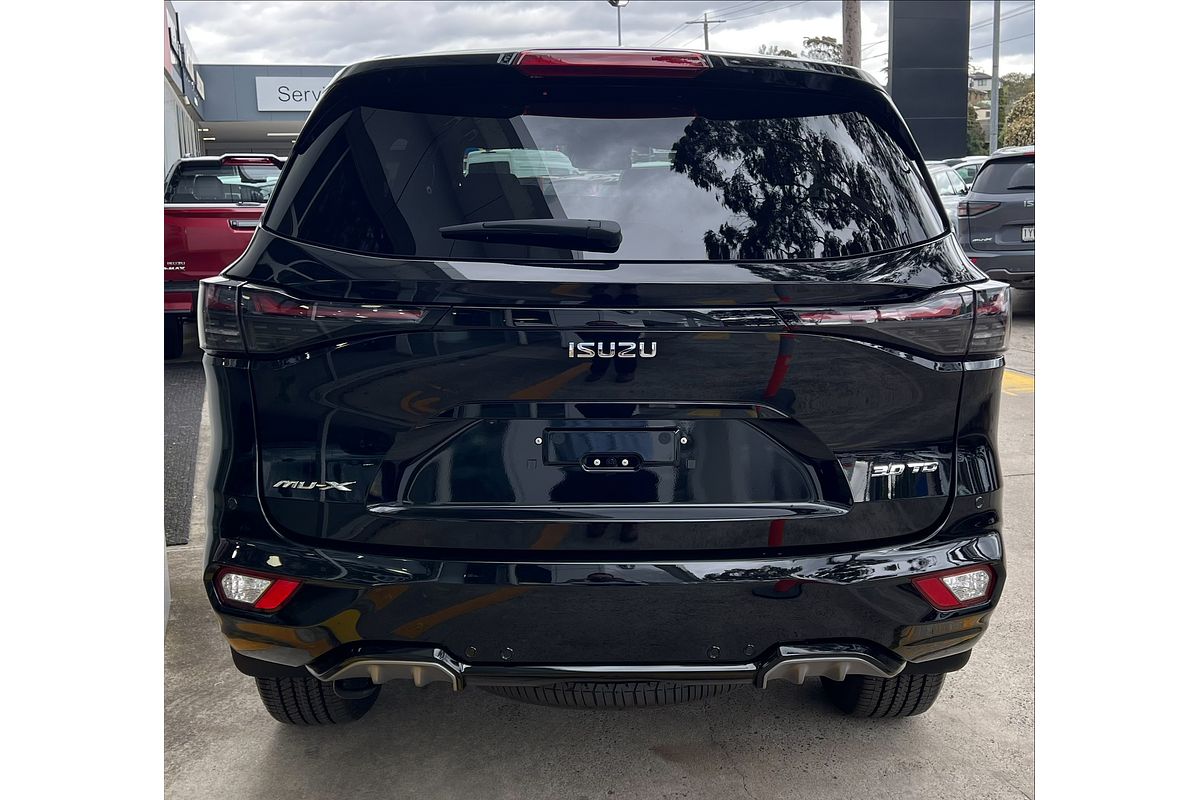 2025 Isuzu MU-X LS-T