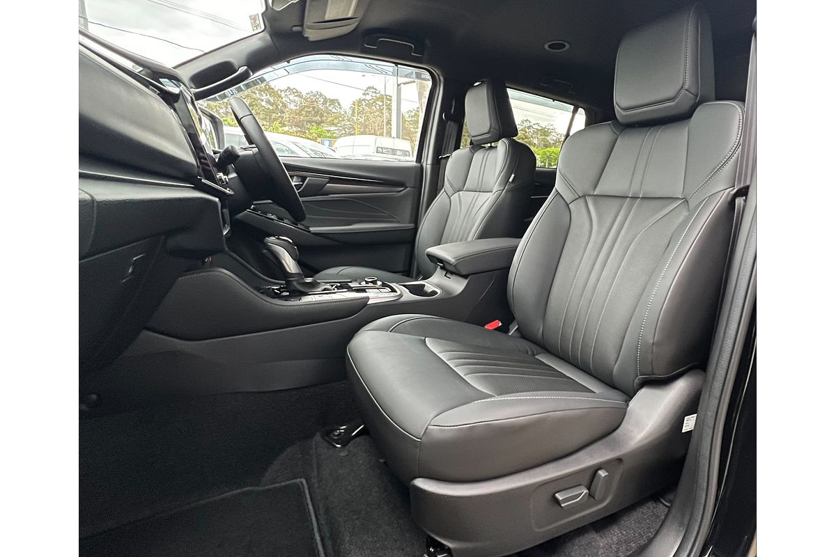 2025 Isuzu MU-X LS-T