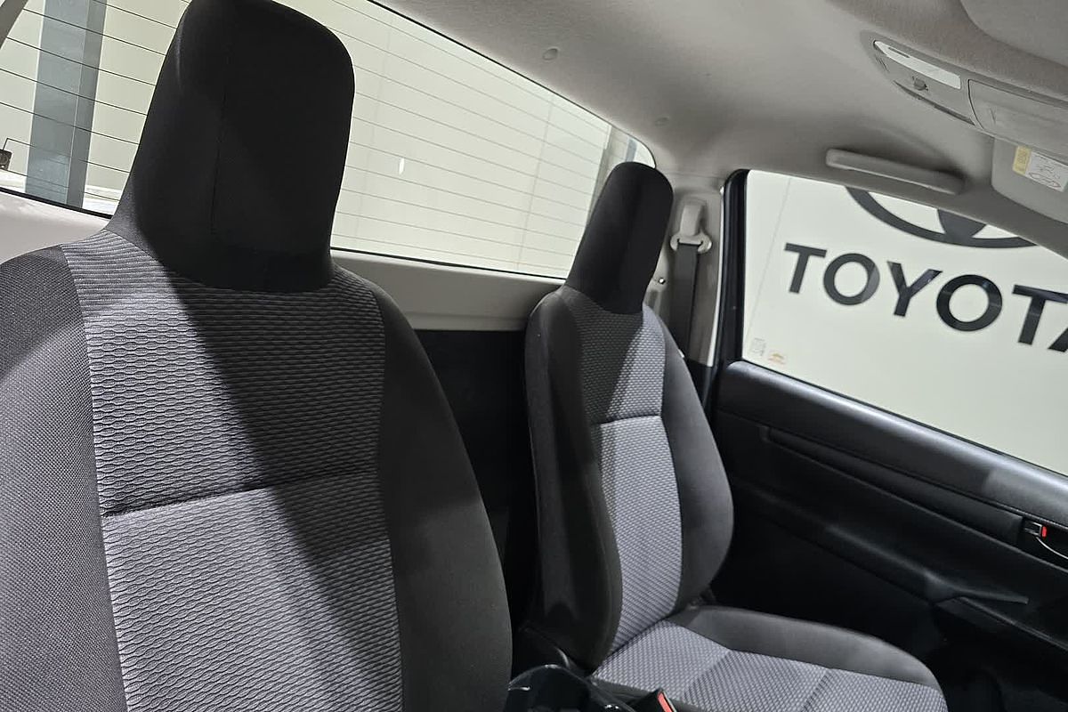 2020 Toyota Hilux Workmate TGN121R Rear Wheel Drive