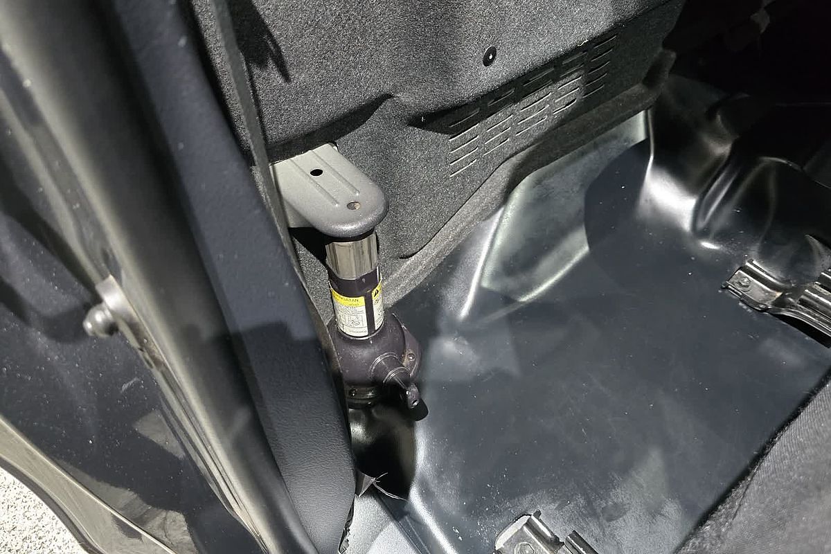 2020 Toyota Hilux Workmate TGN121R Rear Wheel Drive