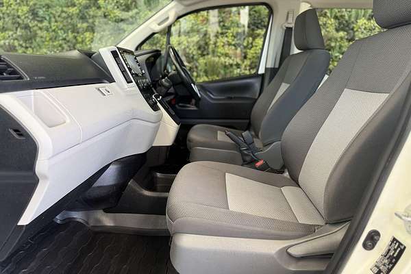 2019 Toyota Hiace Commuter GDH322R ELWB High Roof