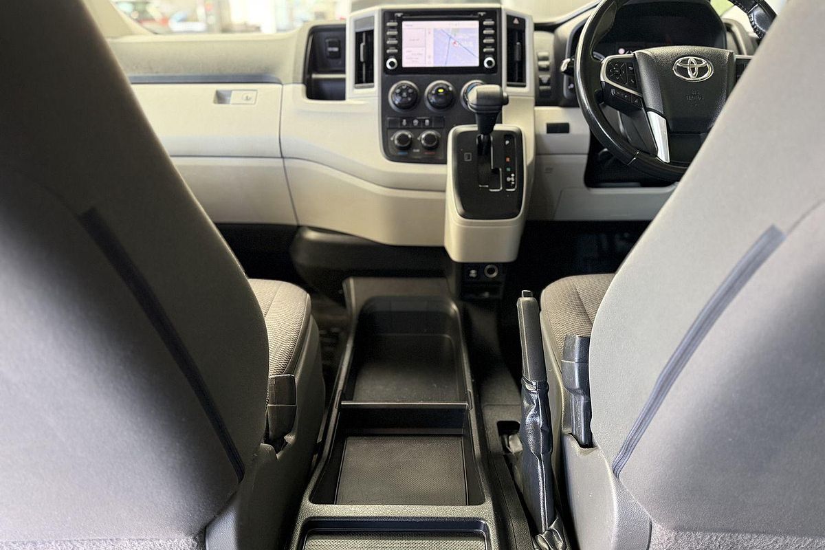 2019 Toyota Hiace Commuter GDH322R ELWB High Roof