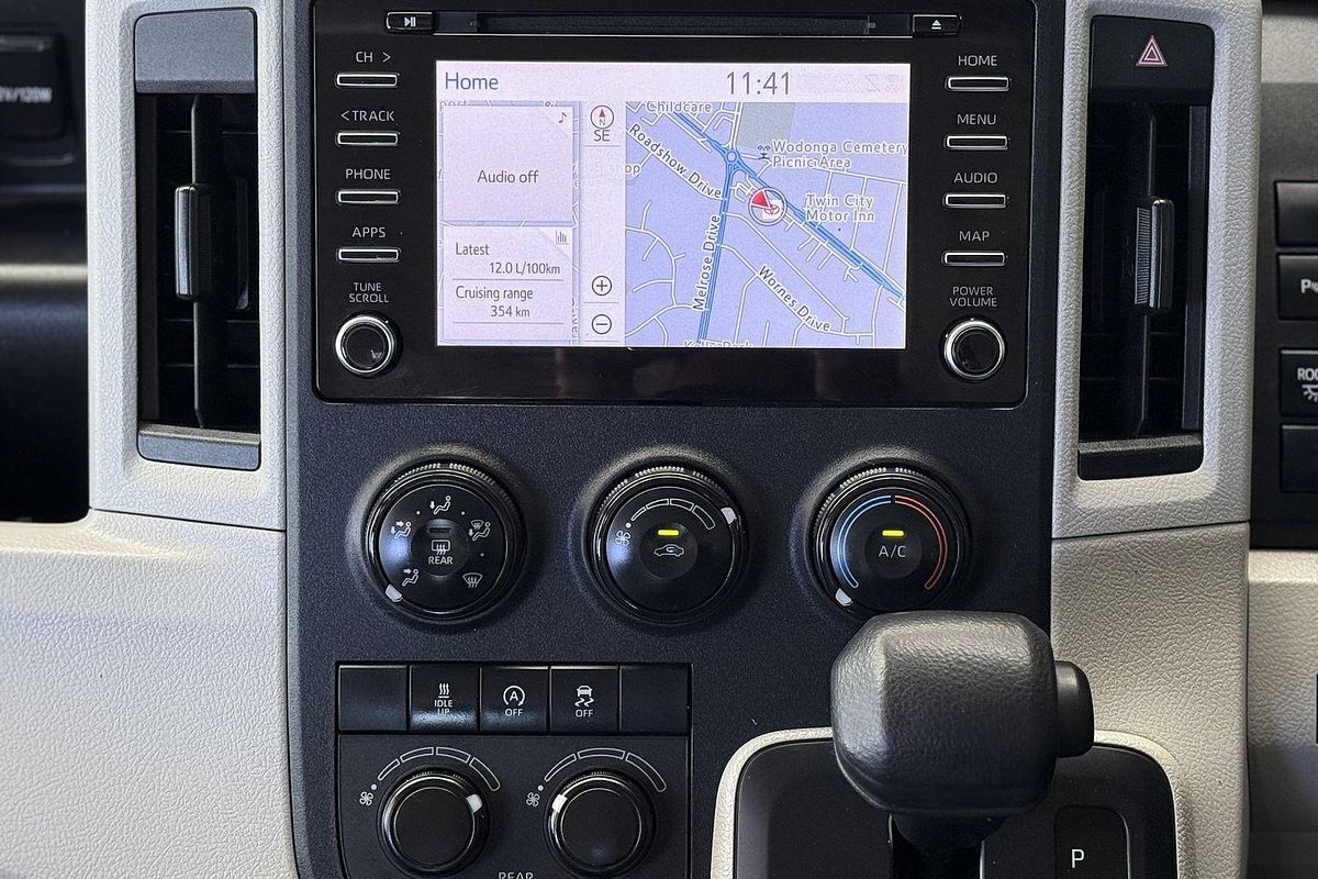 2019 Toyota Hiace Commuter GDH322R ELWB High Roof