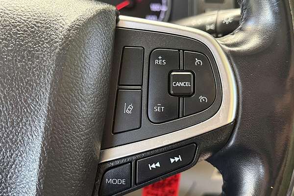 2019 Toyota Hiace Commuter GDH322R ELWB High Roof