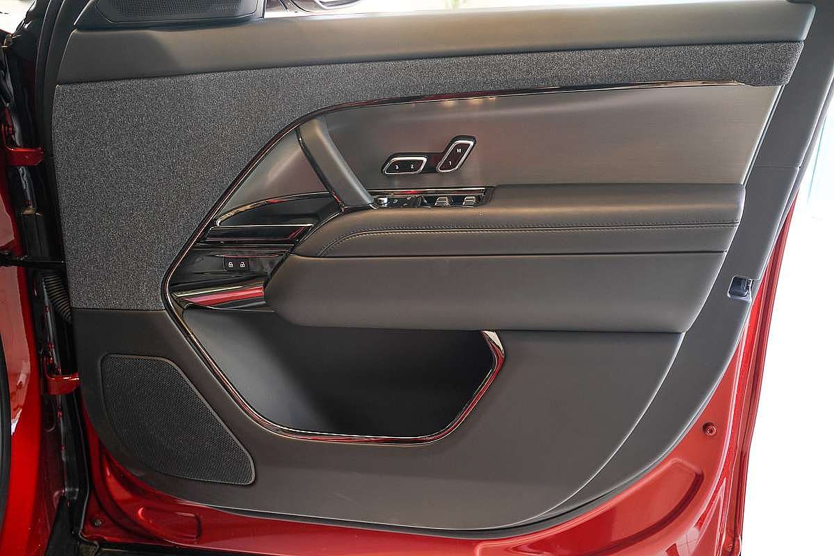 2024 Land Rover Range Rover Sport D300 Dynamic SE L461