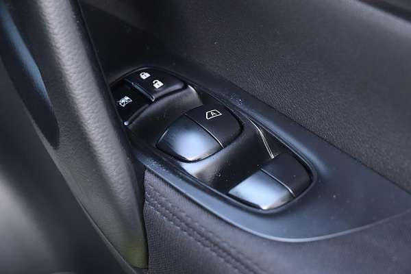 2016 Nissan QASHQAI ST J11