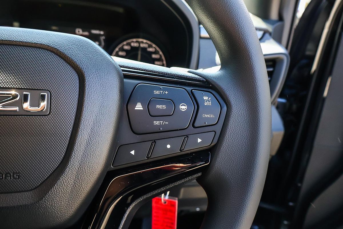 2025 Isuzu D-MAX X-RIDER 4X4