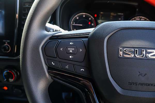 2025 Isuzu D-MAX X-RIDER 4X4