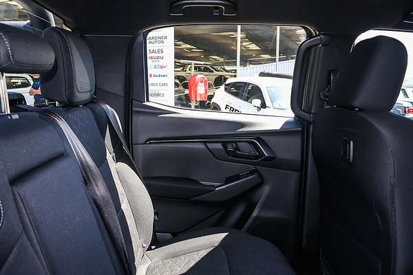 2025 Isuzu D-MAX X-RIDER 4X4