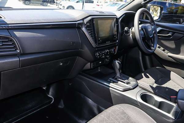 2025 Isuzu D-MAX X-RIDER 4X4