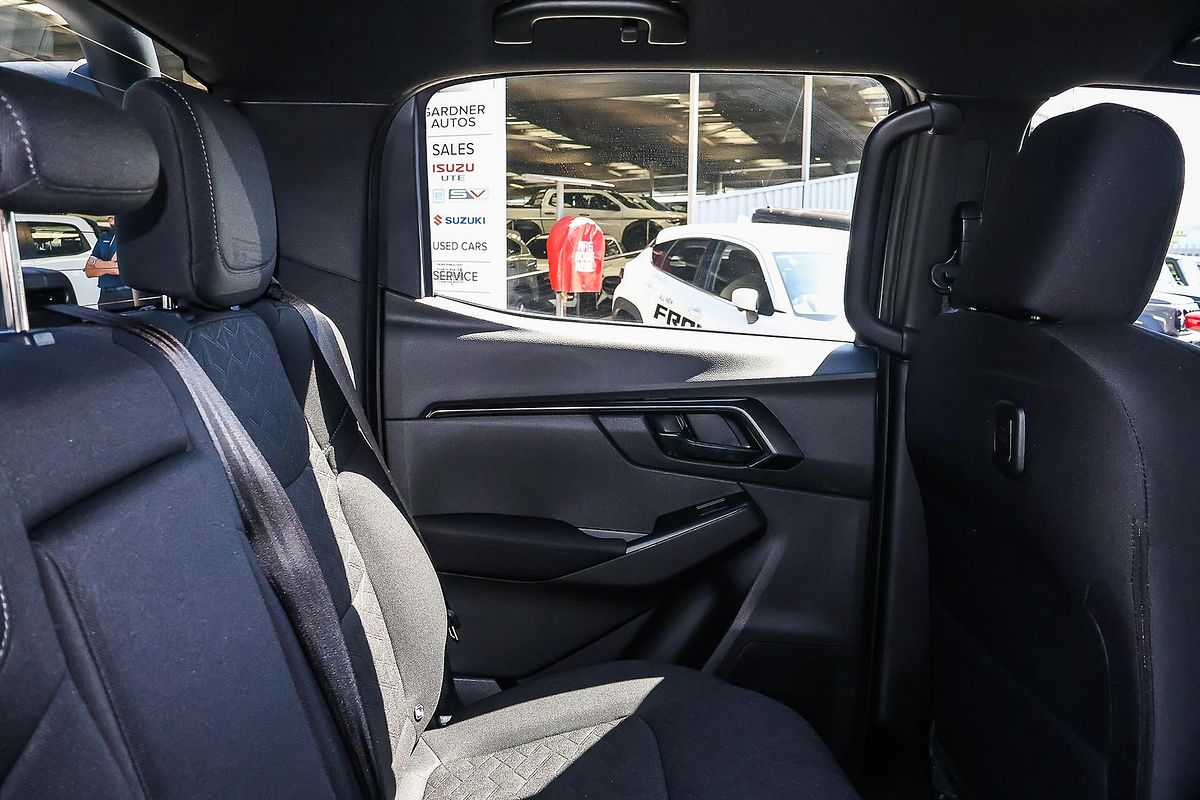 2025 Isuzu D-MAX X-RIDER 4X4