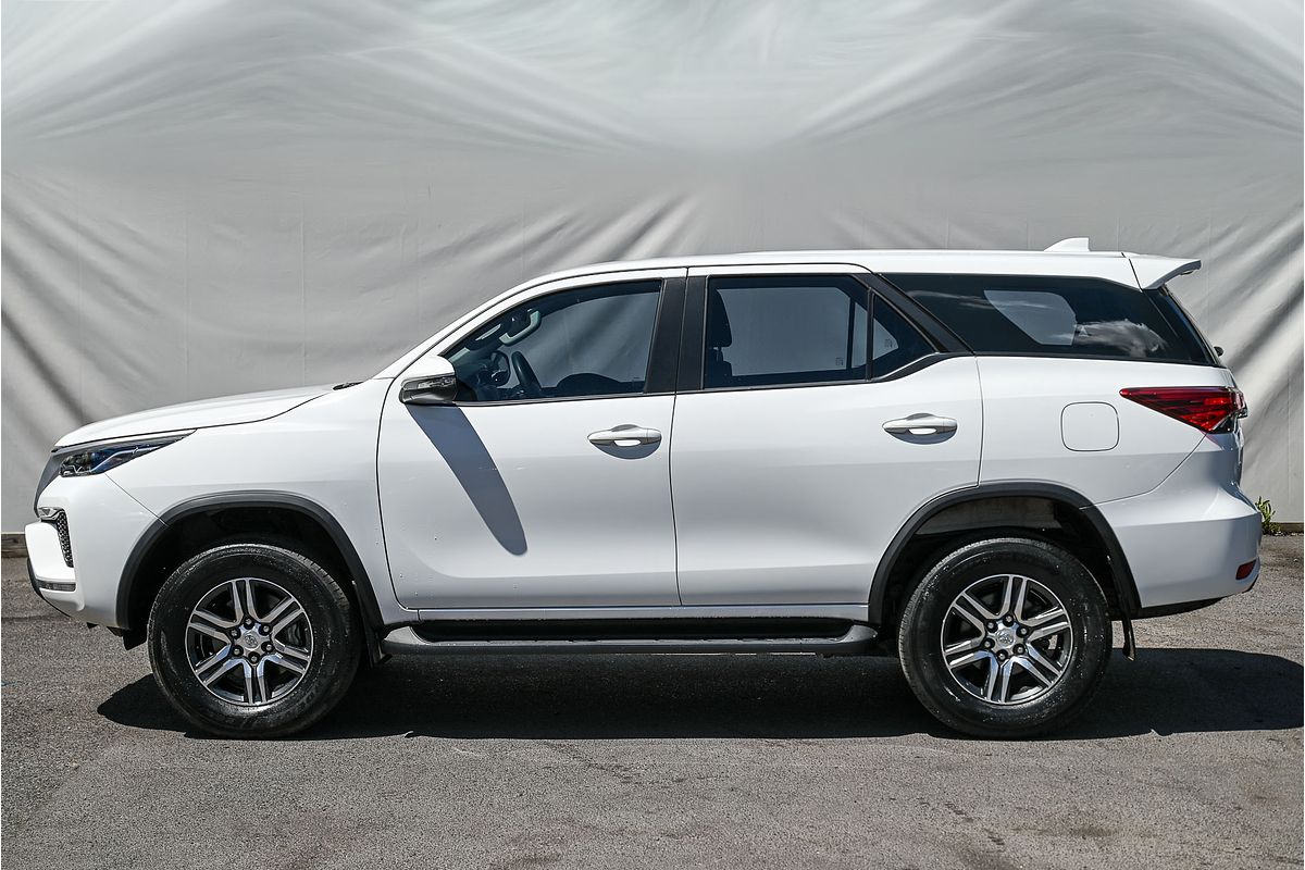 2022 Toyota Fortuner GX GUN156R