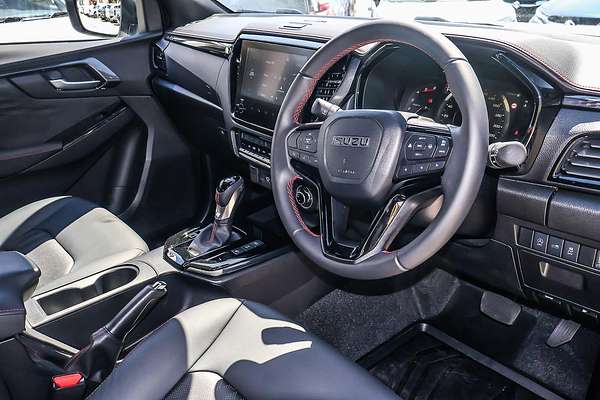 2025 Isuzu D-MAX X-TERRAIN 4X4