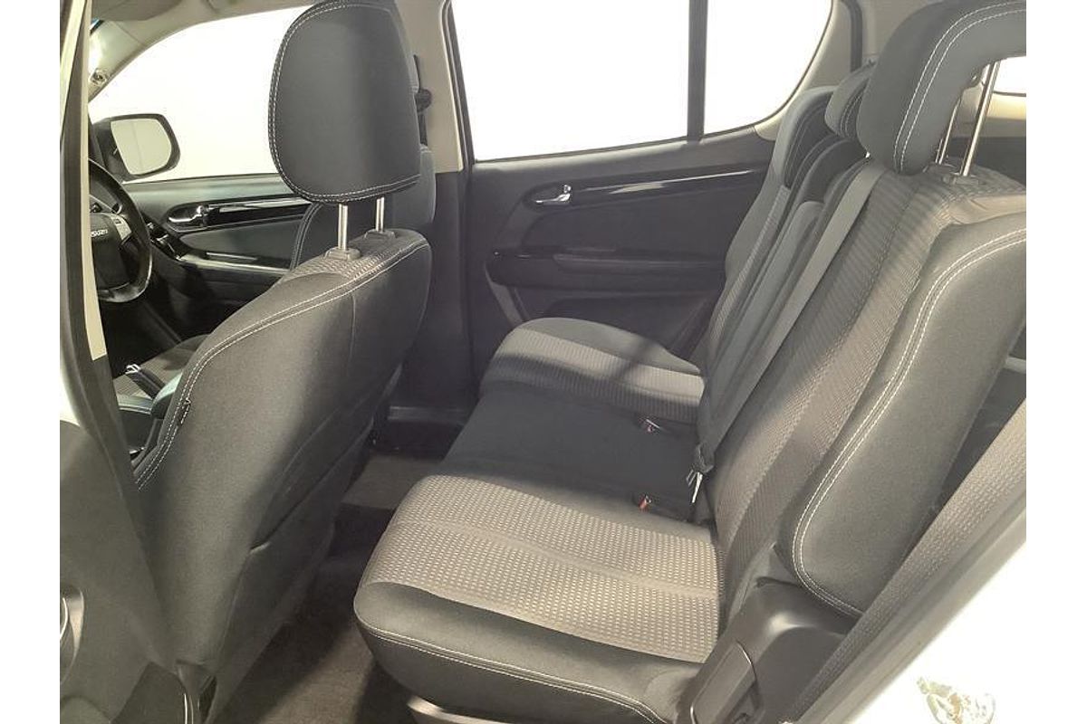 2019 Isuzu MU-X LS-M