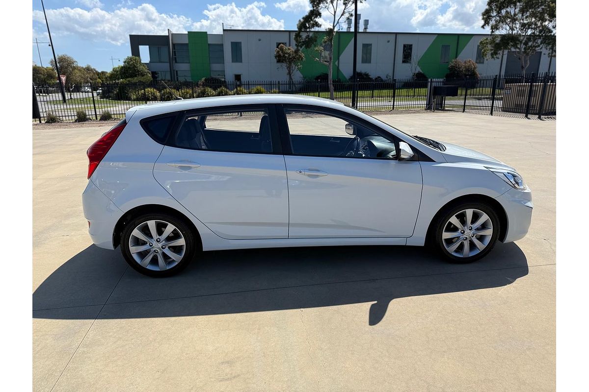 2018 Hyundai Accent Sport RB6