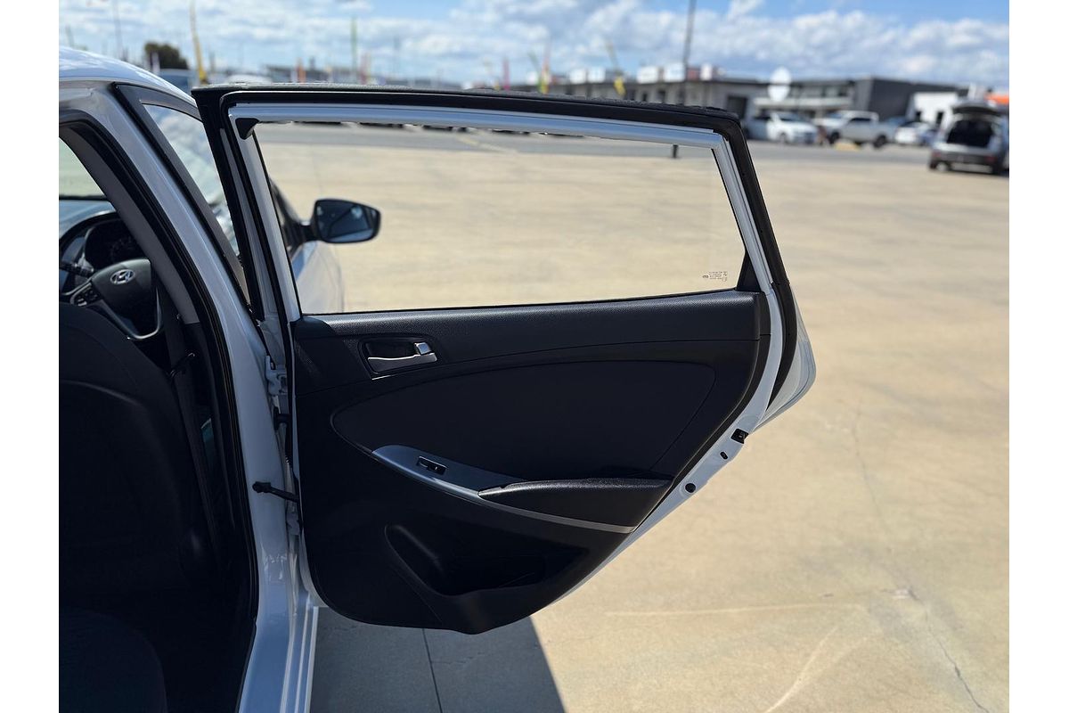 2018 Hyundai Accent Sport RB6