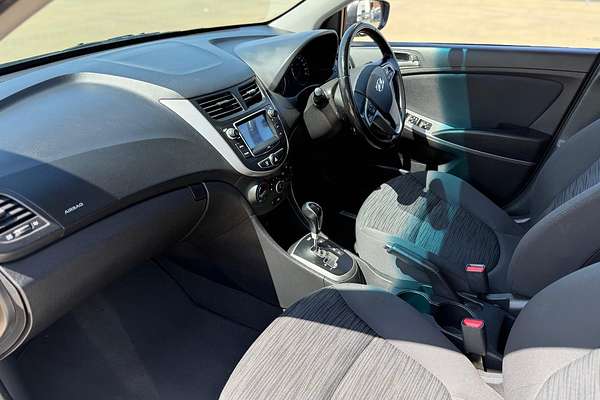 2018 Hyundai Accent Sport RB6