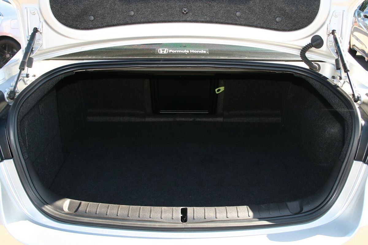 2016 Holden Calais V VF Series II