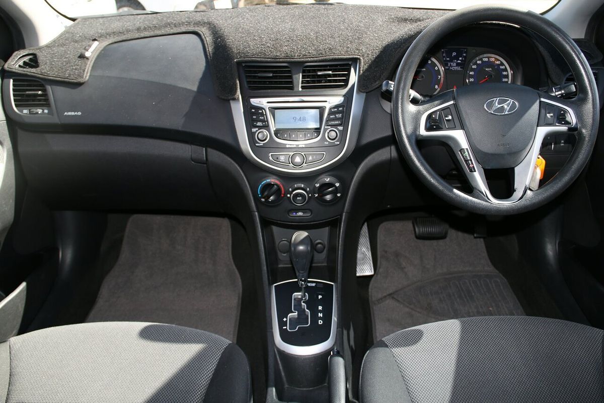 2012 Hyundai Accent Active RB