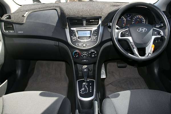 2012 Hyundai Accent Active RB