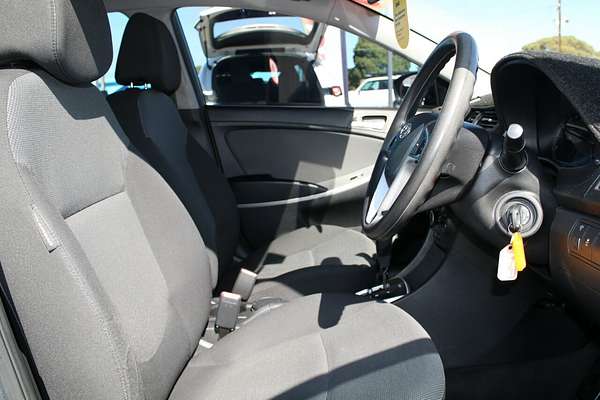2012 Hyundai Accent Active RB