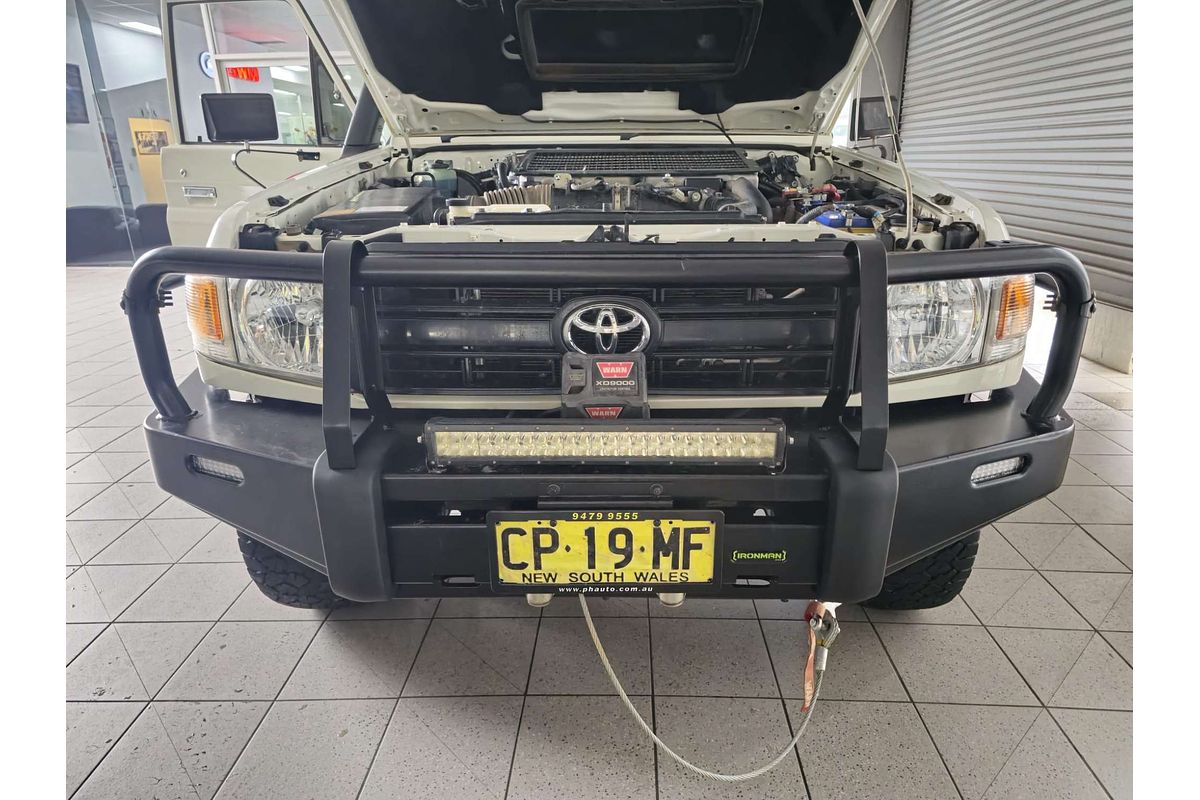 LANDCRUISER VDJ79R MY18 WORKMATE (4x4) 4.5L DTV8 DIESEL TURBO F/INJ 5 SP MANUAL C/CHAS 