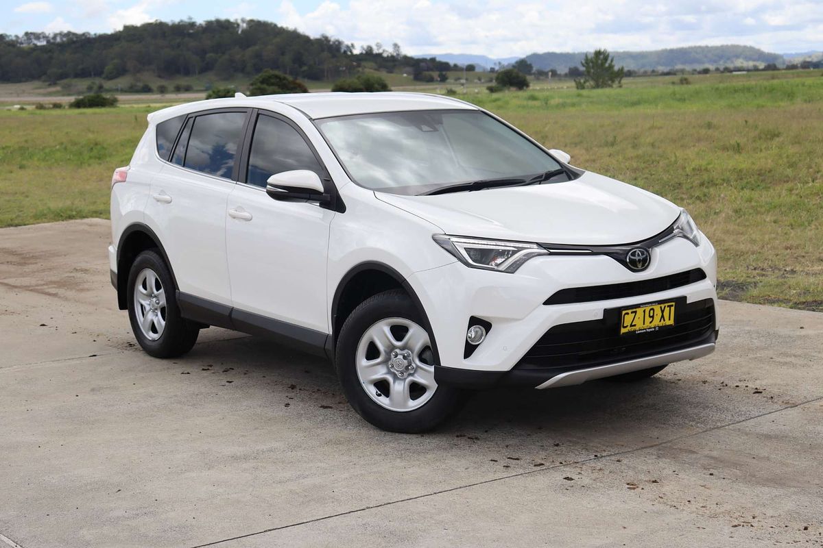 2018 Toyota RAV4 GX ZSA42R