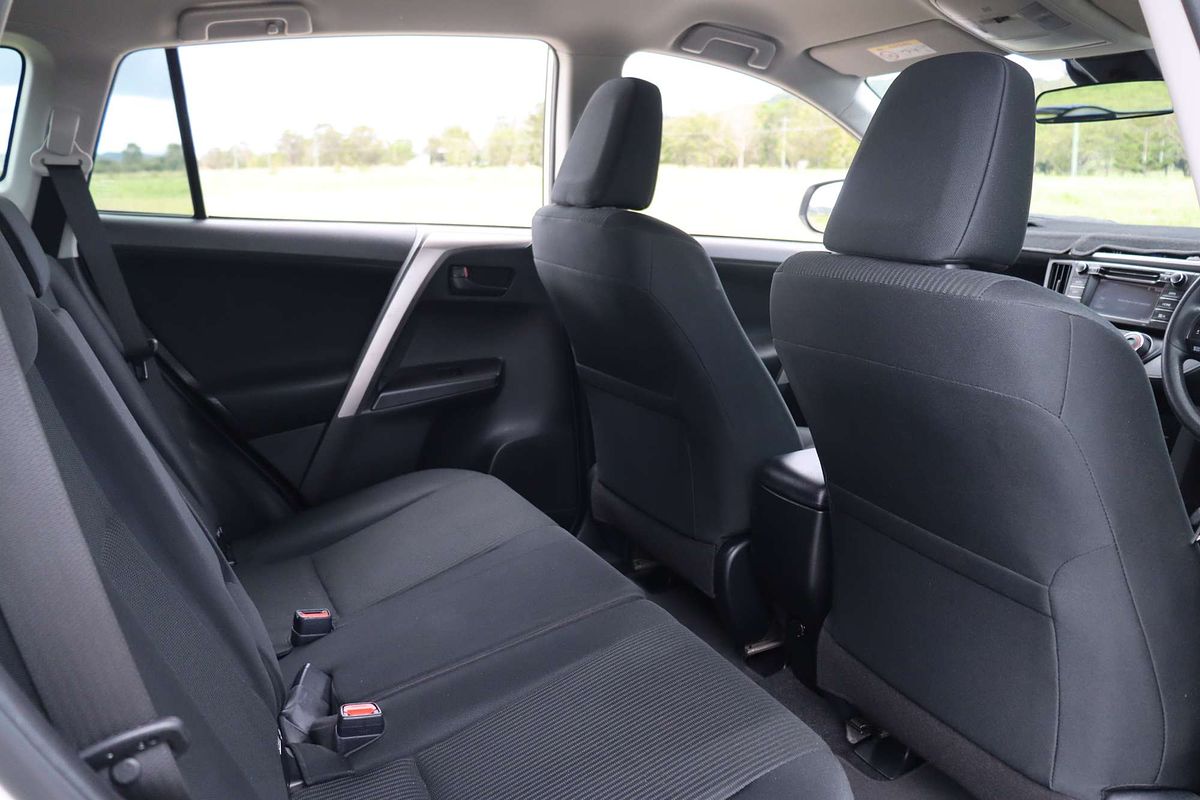 2018 Toyota RAV4 GX ZSA42R