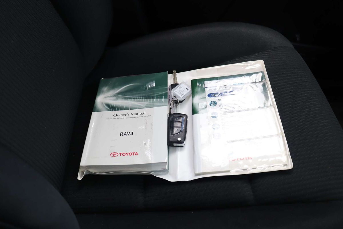 2018 Toyota RAV4 GX ZSA42R