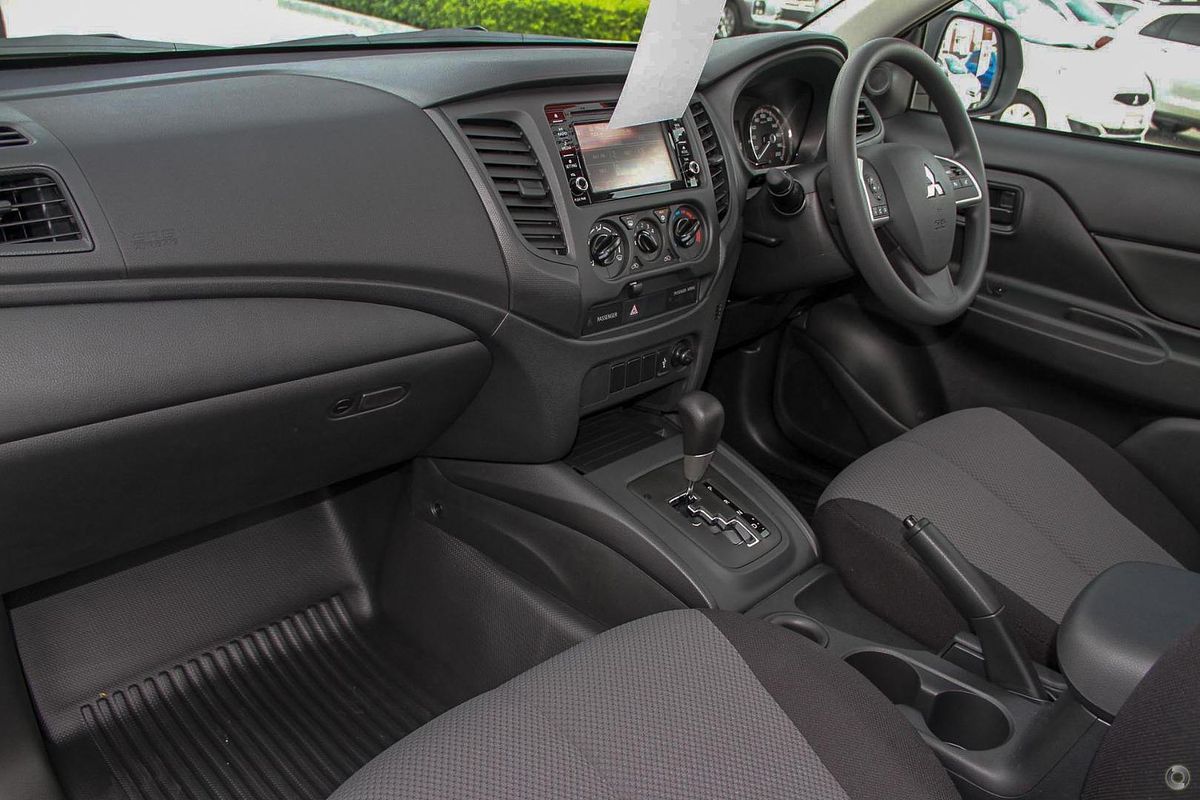 2019 Mitsubishi Triton GLX MR Rear Wheel Drive