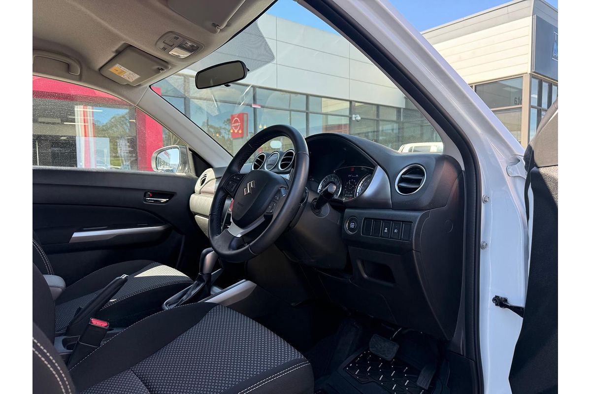 2023 Suzuki Vitara LY Series II