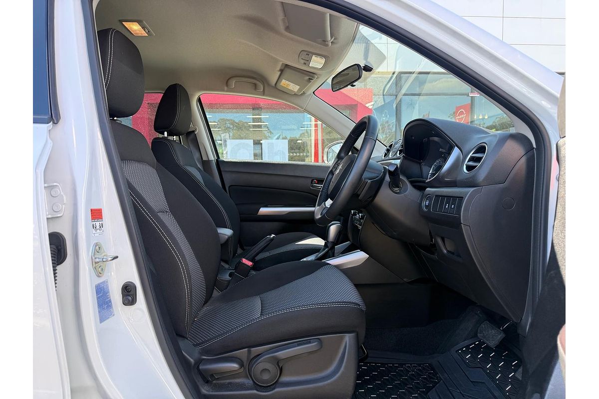 2023 Suzuki Vitara LY Series II