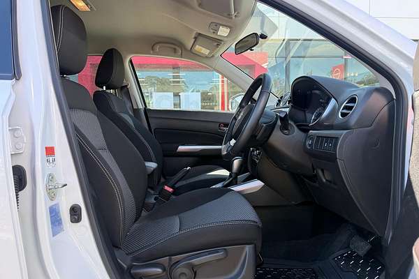 2023 Suzuki Vitara LY Series II