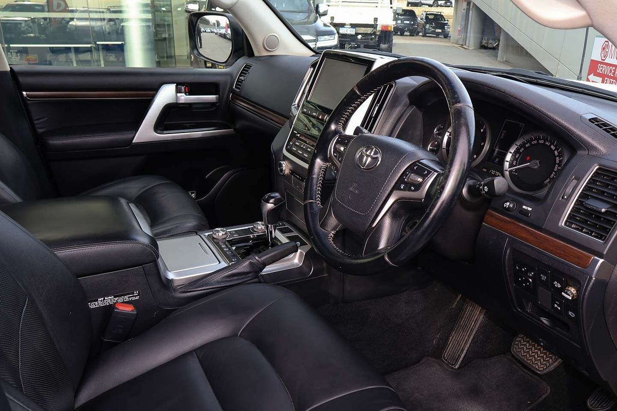 2017 Toyota Landcruiser VX VDJ200R