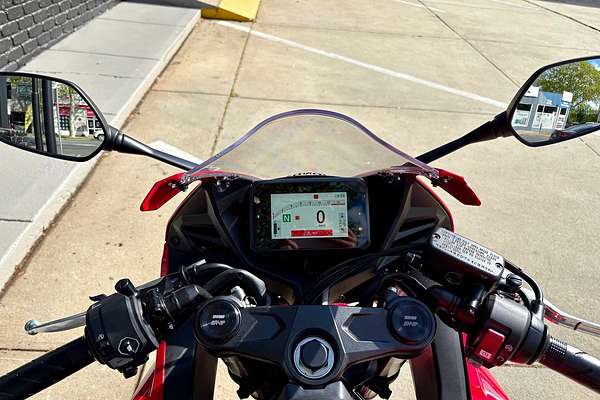 2025 Honda CBR650R E-Clutch CBR 650