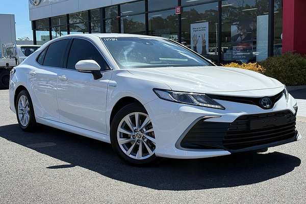 2021 Toyota Camry Ascent AXVH70R