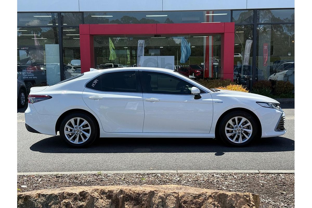 2021 Toyota Camry Ascent AXVH70R