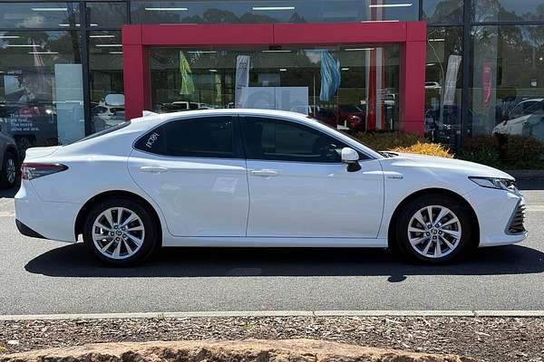 2021 Toyota Camry Ascent AXVH70R