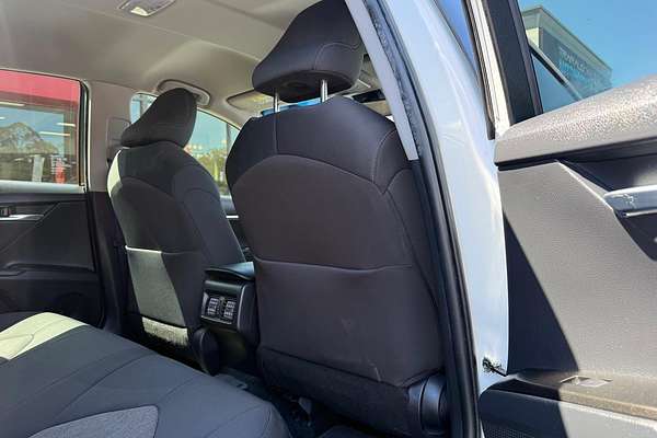 2021 Toyota Camry Ascent AXVH70R