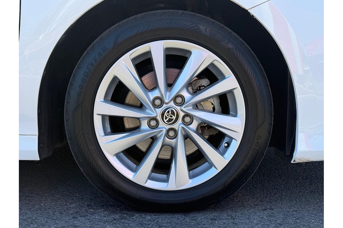 2021 Toyota Camry Ascent AXVH70R