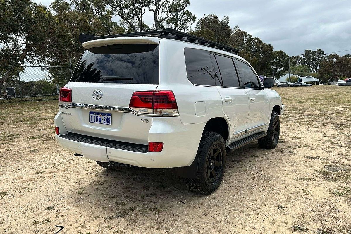 2019 Toyota Landcruiser Sahara VDJ200R