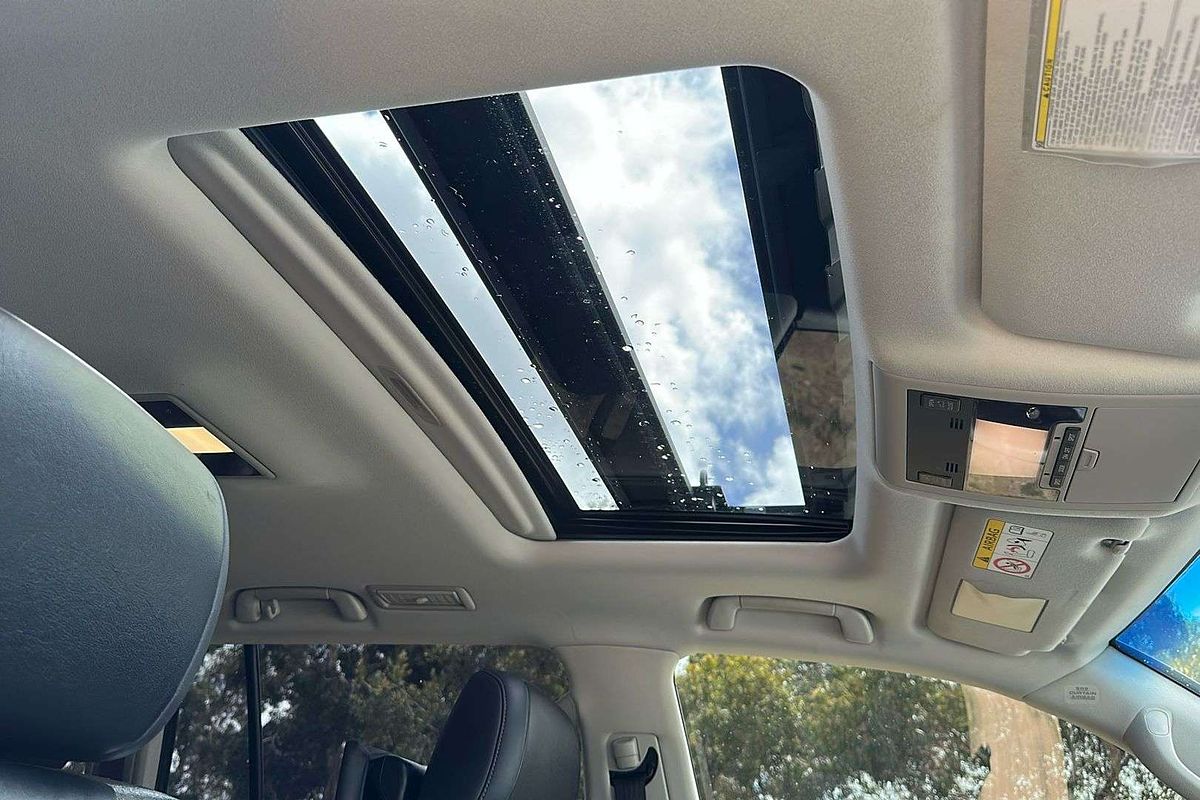 2019 Toyota Landcruiser Sahara VDJ200R