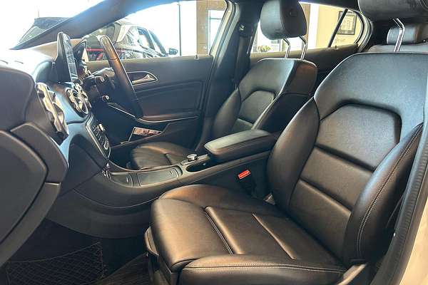 2018 Mercedes-Benz GLA-Class GLA180 X156