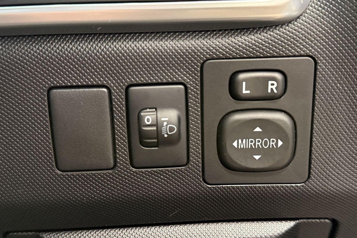 2019 Toyota Tarago GLi ACR50R