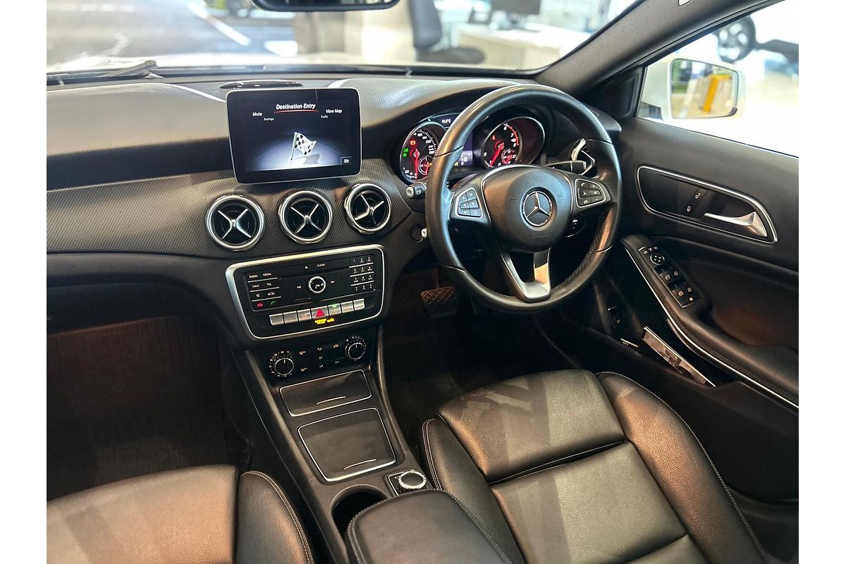 2018 Mercedes-Benz GLA-Class GLA180 X156