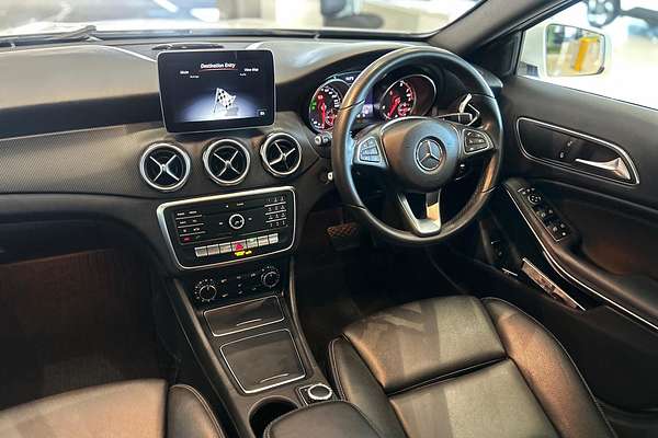 2018 Mercedes-Benz GLA-Class GLA180 X156