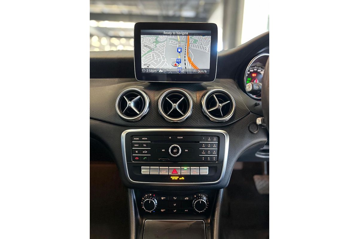 2018 Mercedes-Benz GLA-Class GLA180 X156