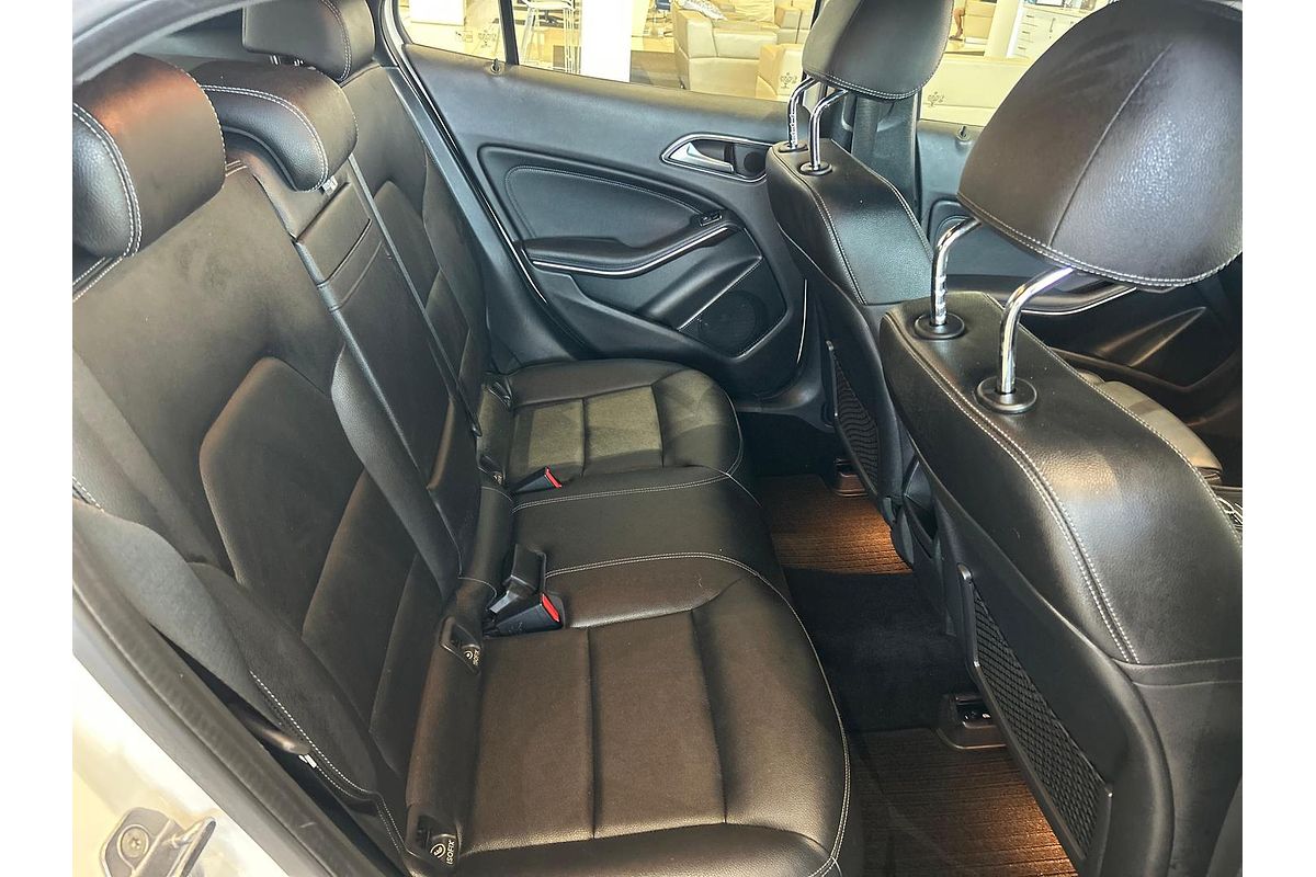 2018 Mercedes-Benz GLA-Class GLA180 X156