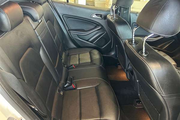 2018 Mercedes-Benz GLA-Class GLA180 X156